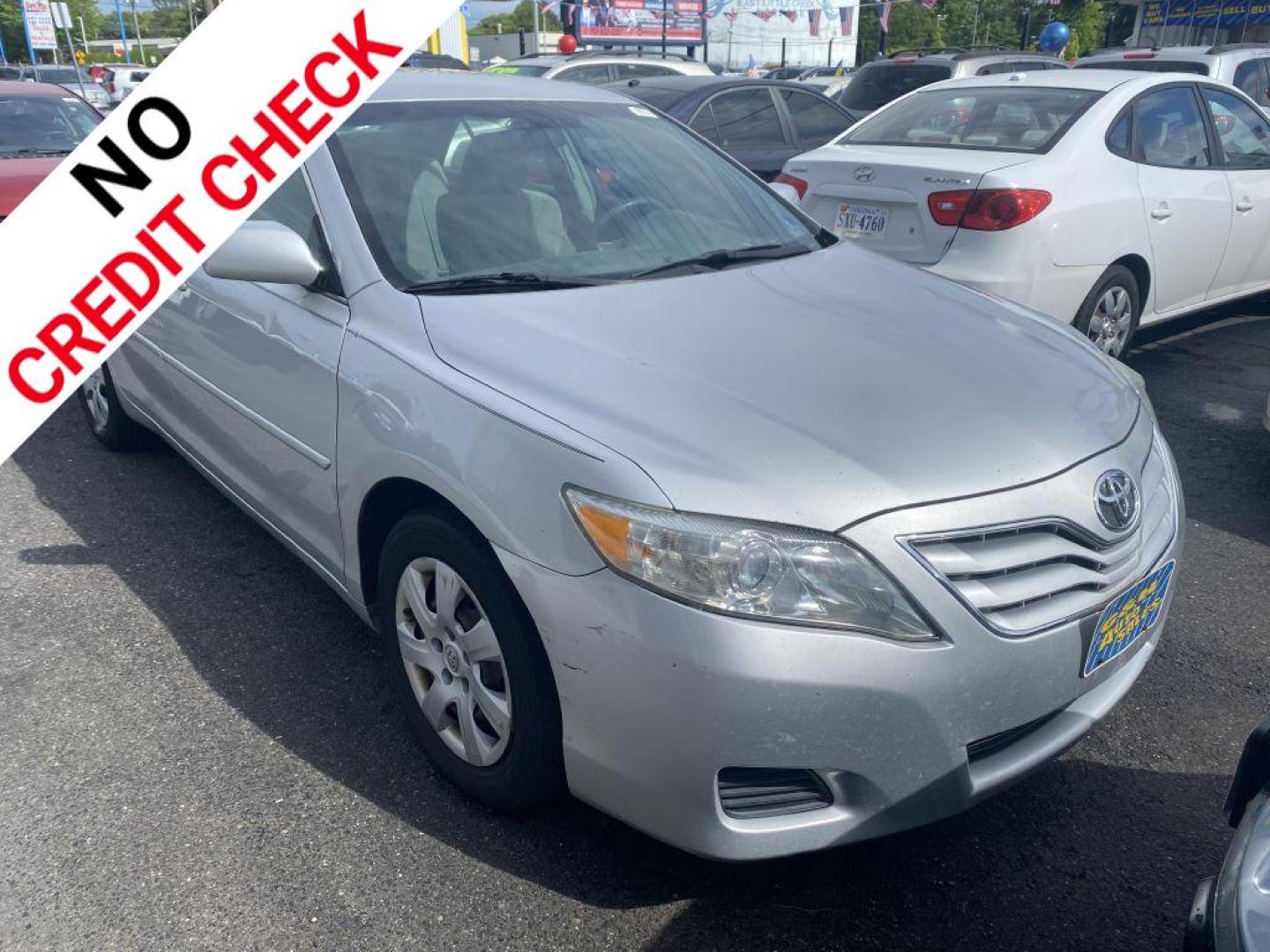 2011 SILVER TOYOTA CAMRY BASE (4T1BF3EK9BU) with an 2.5L engine, Automatic transmission, located at 930 E Little Creek Road, Norfolk, VA, 23518, (757) 588-0420, 36.915051, -76.244408 - Photo#0