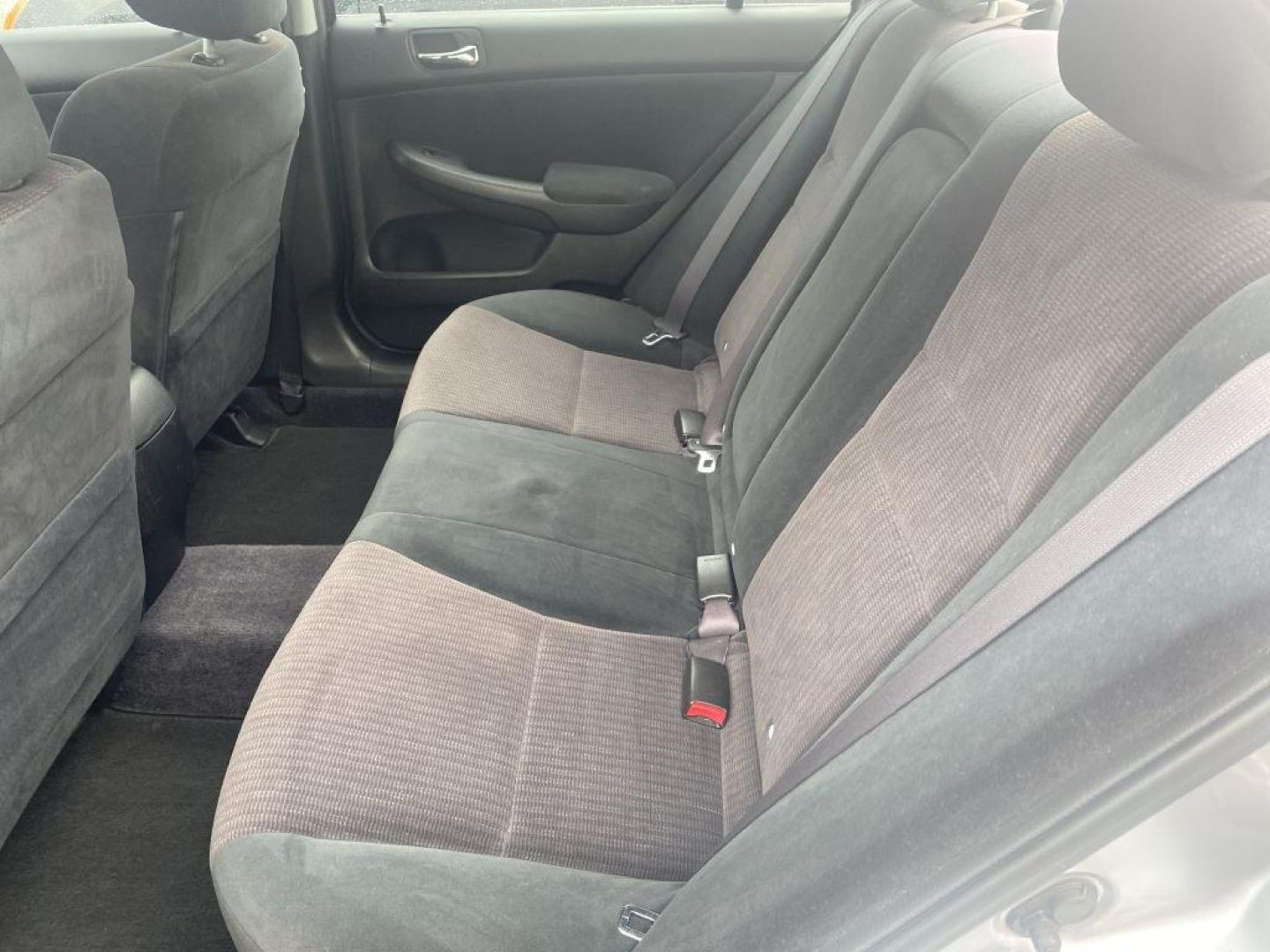 2003 SILVER HONDA ACCORD LX (1HGCM56343A) with an 2.4L engine, Automatic transmission, located at 930 E Little Creek Road, Norfolk, VA, 23518, (757) 588-0420, 36.915051, -76.244408- Photo#2