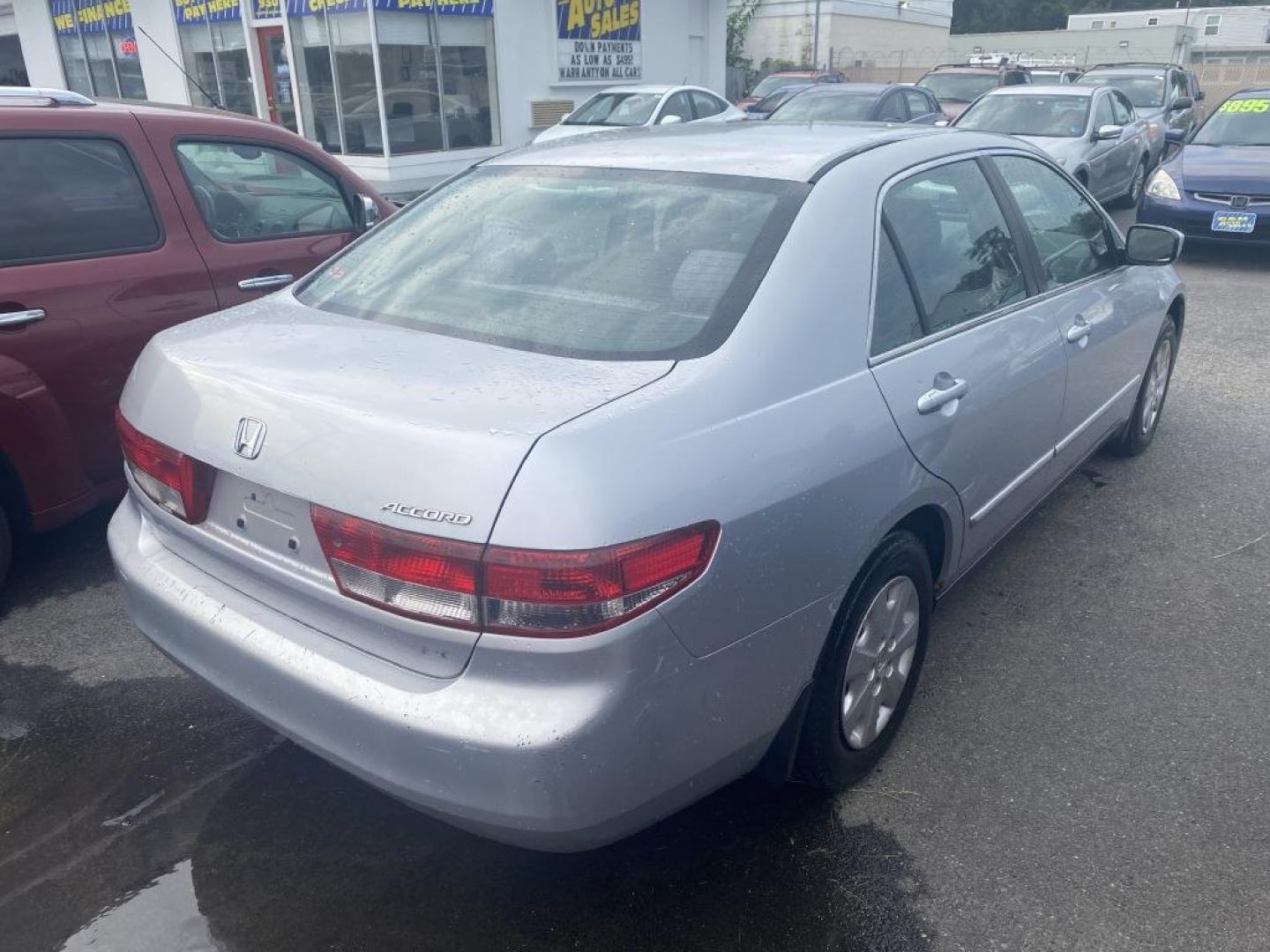 2003 SILVER HONDA ACCORD LX (1HGCM56343A) with an 2.4L engine, Automatic transmission, located at 930 E Little Creek Road, Norfolk, VA, 23518, (757) 588-0420, 36.915051, -76.244408- Photo#3