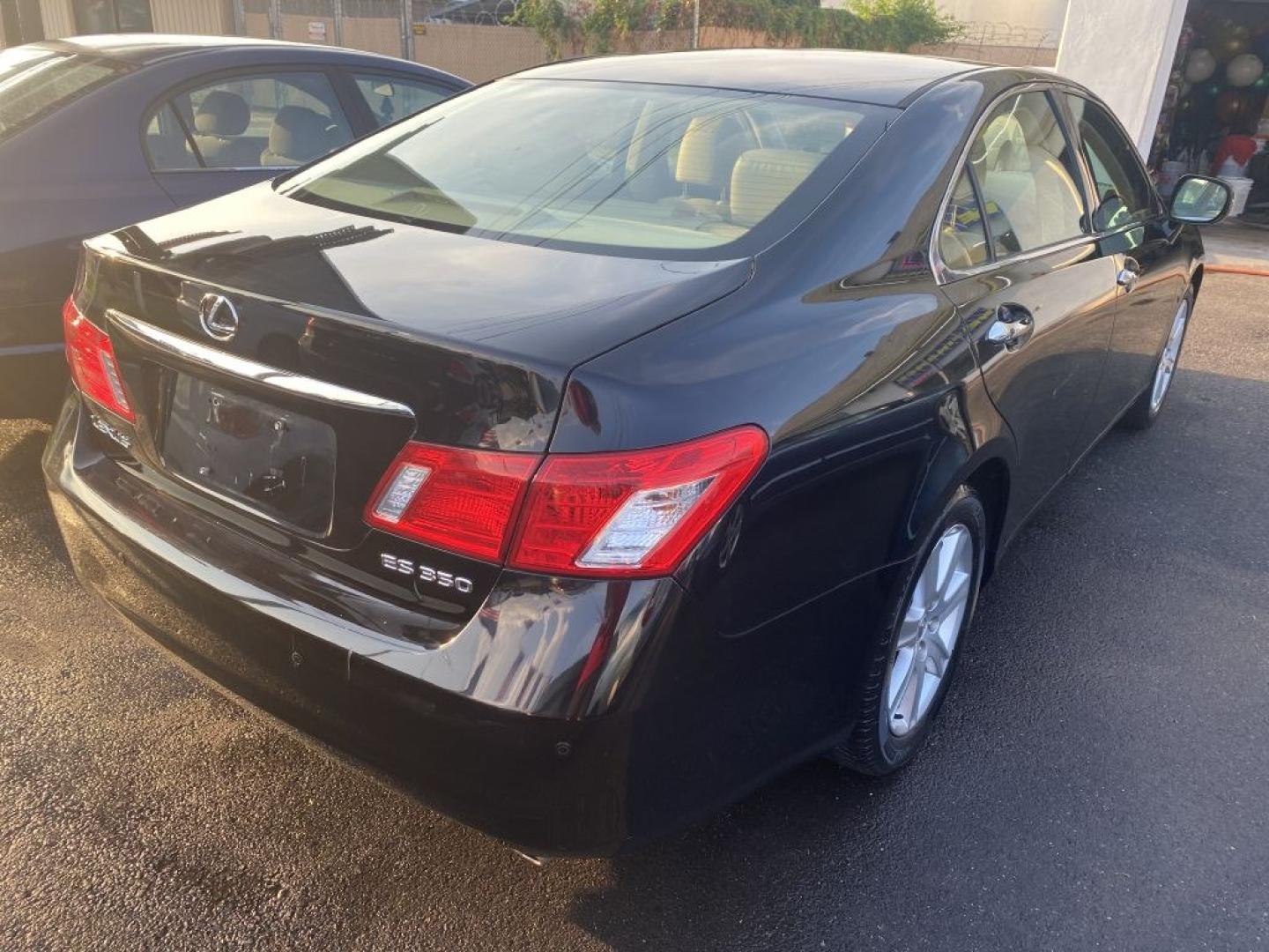 2007 BLACK LEXUS ES 350 (JTHBJ46G472) with an 3.5L engine, Automatic transmission, located at 930 E Little Creek Road, Norfolk, VA, 23518, (757) 588-0420, 36.915051, -76.244408- Photo#3